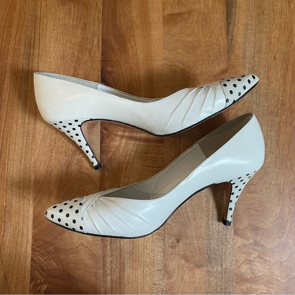 Vintage Versani Pumps Polka Dot Leather Black White Made in Italy 3" Heels 8 - Picture 7 of 8